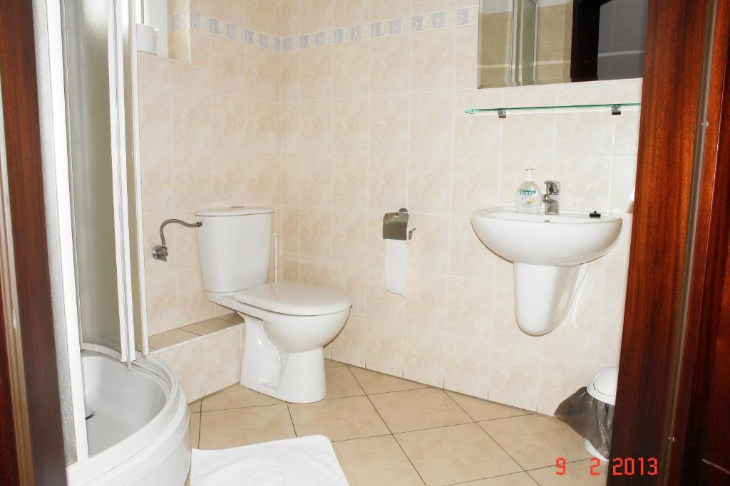 Pokoje Hotelowe Wiktoria Goczalkowice Zdroj Ruang foto
